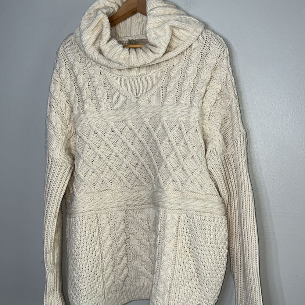 Urban Day Cowl Neck Chunky Beige Sweater Cable Knit size S Oversized - Picture 4 of 8